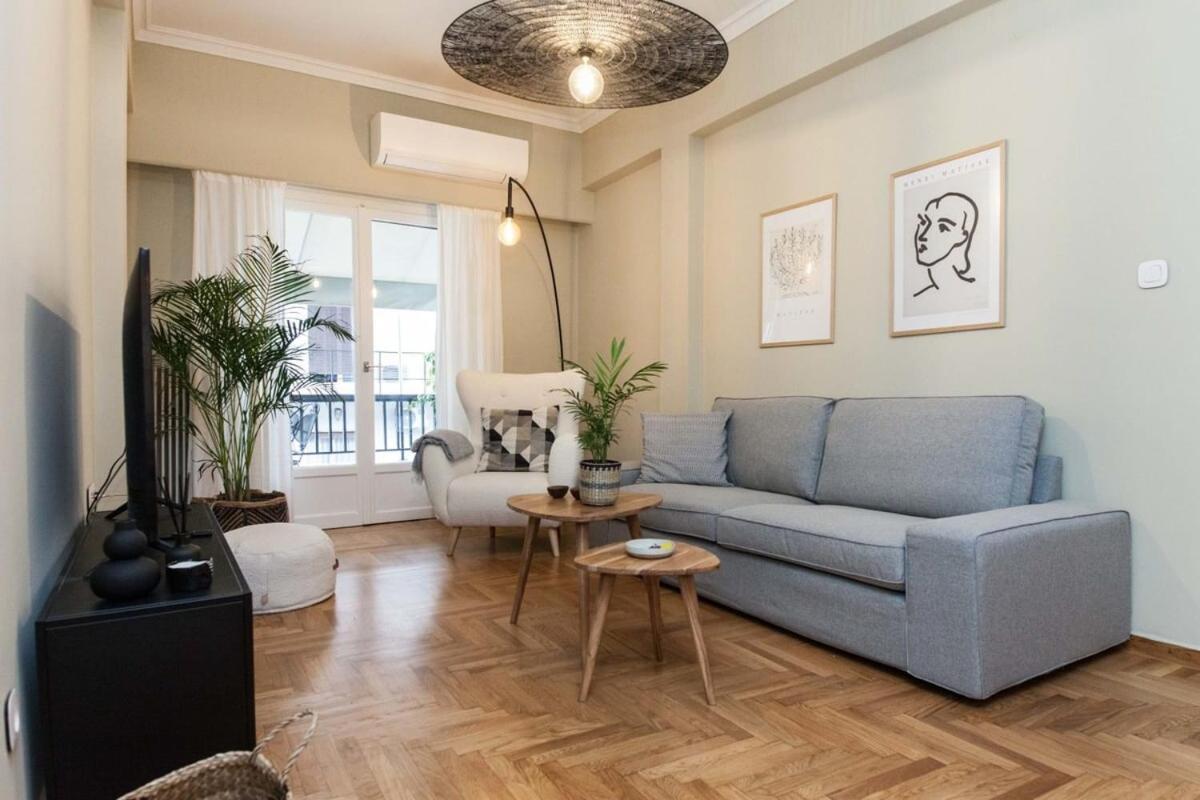 Pagrati Urban Oasis Getaway 2Bd Apt With Balcony Athens Luaran gambar