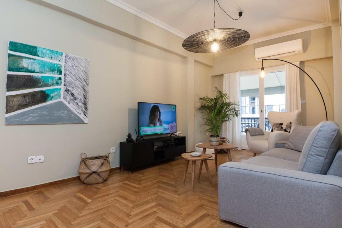 Pagrati Urban Oasis Getaway 2Bd Apt With Balcony Athens Luaran gambar