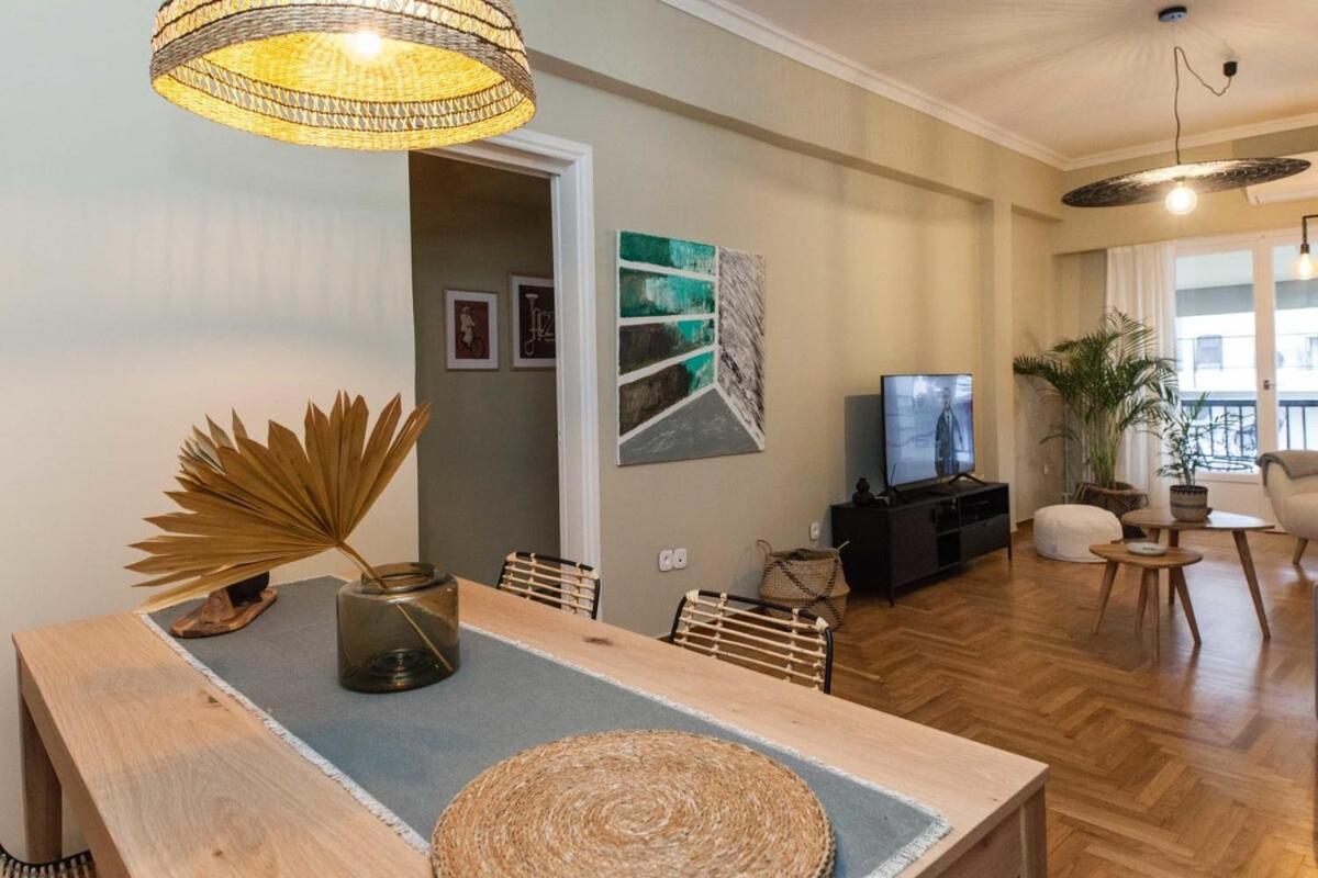 Pagrati Urban Oasis Getaway 2Bd Apt With Balcony Athens Luaran gambar